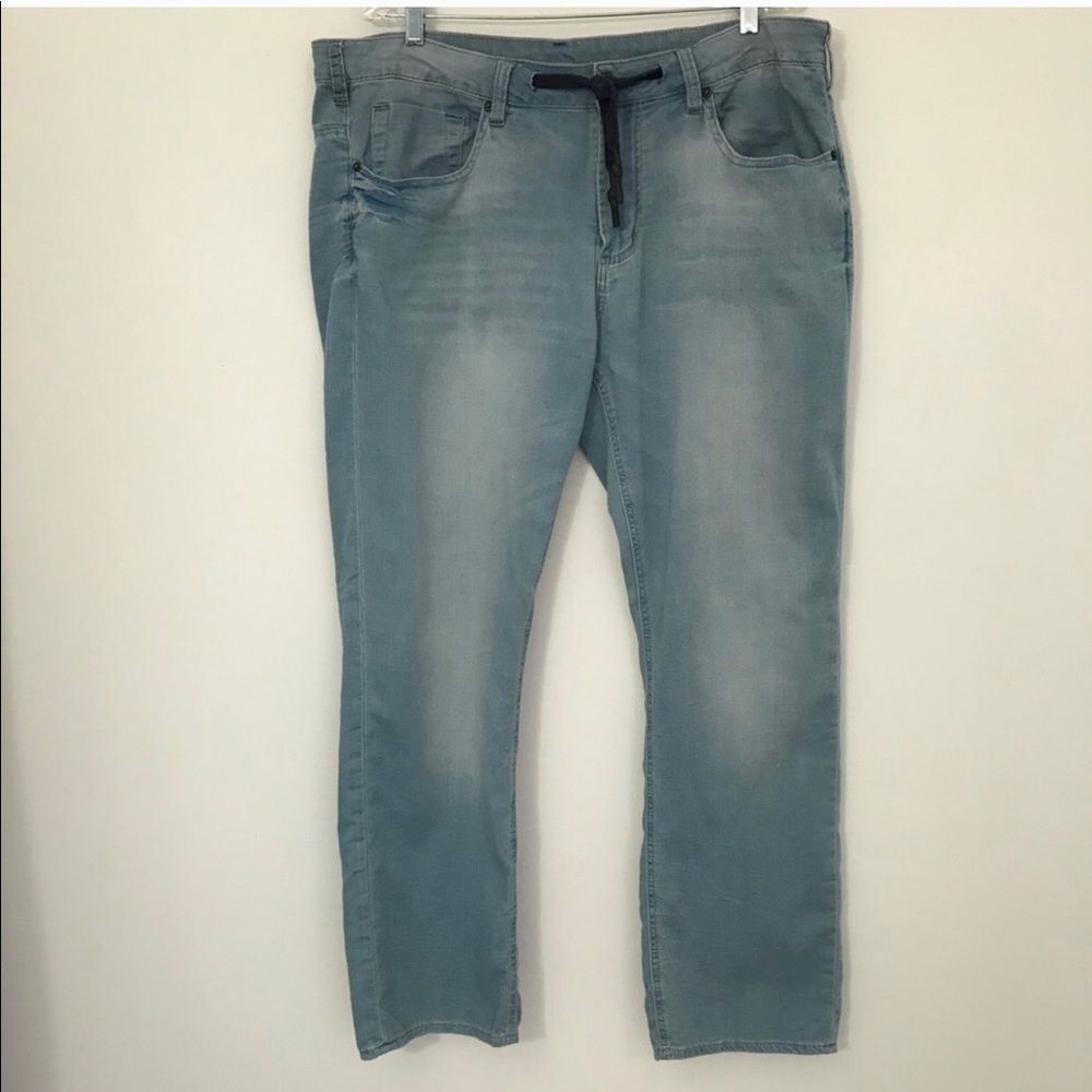 Buffalo David Bitton Size 36-37 Men’s Jeans- VERY Comfortable!